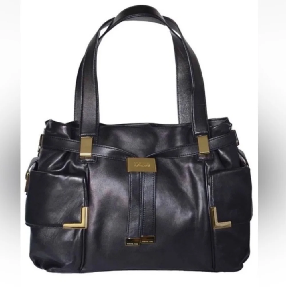 MICHAEL Michael Kors Black and Gold Shoulder Leather Bag
